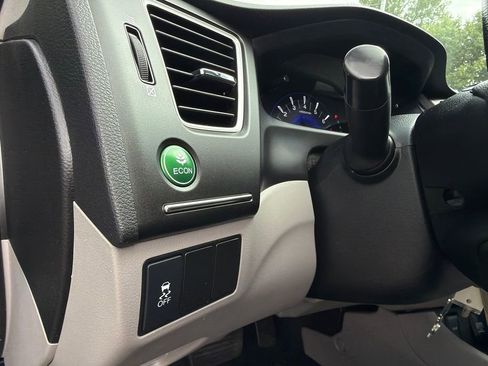 Used 2015 Honda Civic LX image 27