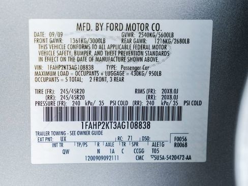 Used 2010 Ford Taurus SHO image 90