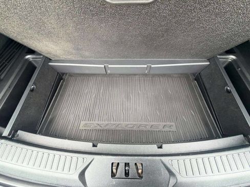 Used 2020 Ford Explorer ST w/ ST Street Pack AWD/4WD image 7