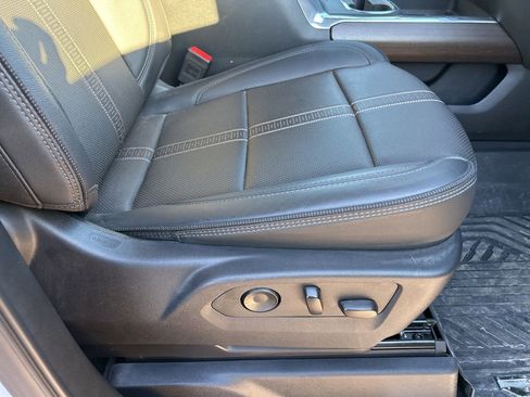 Used 2025 Chevrolet Silverado 2500 High Country w/ Technology Package image 49