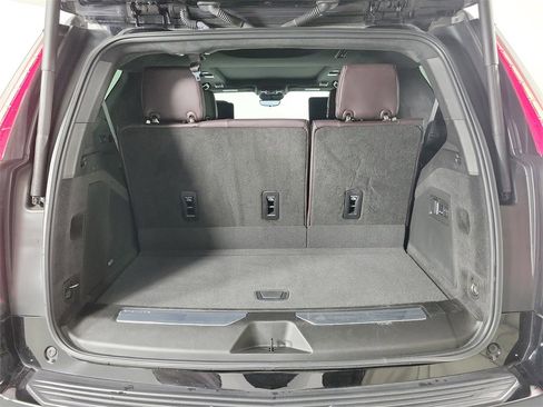 Certified 2023 Cadillac Escalade Premium Luxury Platinum w/ Heavy-Duty Trailer Package image 8