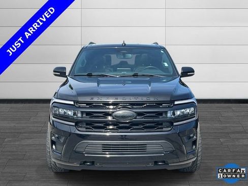 Used 2024 Ford Expedition Limited AWD/4WD image 8