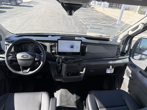 New 2026 Ford Transit 250 148 Medium Roof Extended AWD image 8