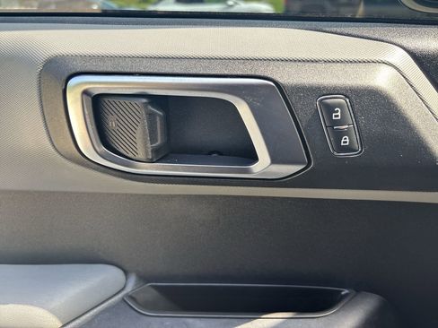 Used 2023 Ford Bronco Big Bend AWD/4WD image 16