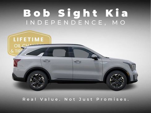 New 2026 Kia Sorento S w/ S Panoramic Sunroof Package FWD image 7