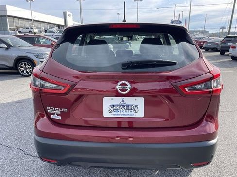 Used 2021 Nissan Rogue Sport S image 30