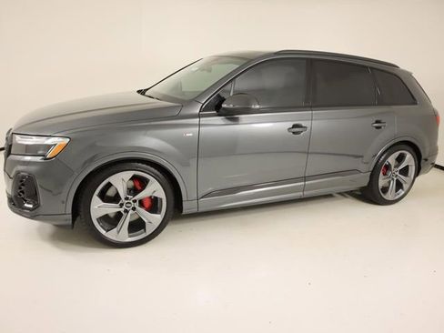 New 2026 Audi Q7 3.0T Prestige image 2