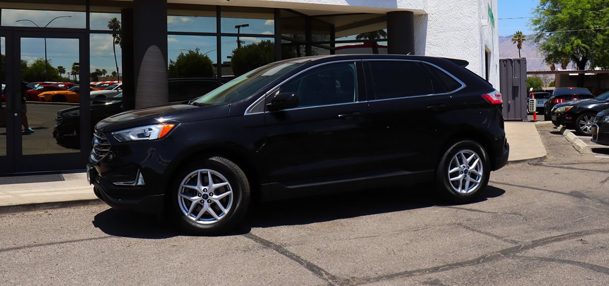 Used 2021 Ford Edge SEL w/ Cargo Accessory Package AWD/4WD image 4