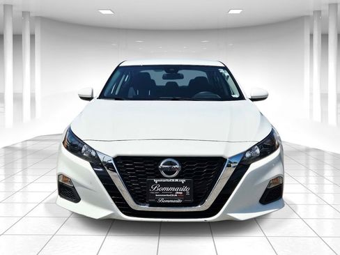 Used 2022 Nissan Altima 2.5 S FWD image 8