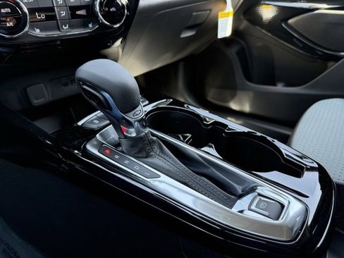 New 2025 Chevrolet Trax LT w/ Driver Confidence Package image 27