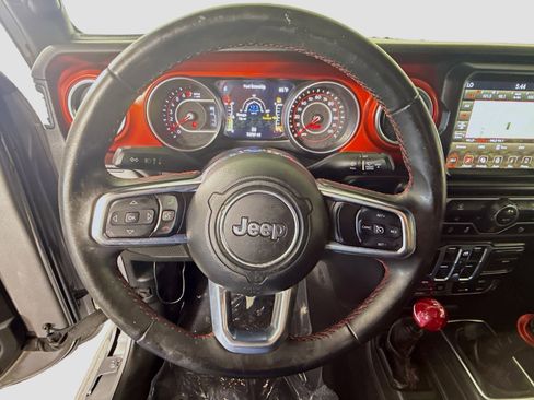 Used 2018 Jeep Wrangler Unlimited Rubicon image 10