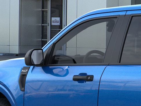 New 2025 Ford Maverick XLT image 22