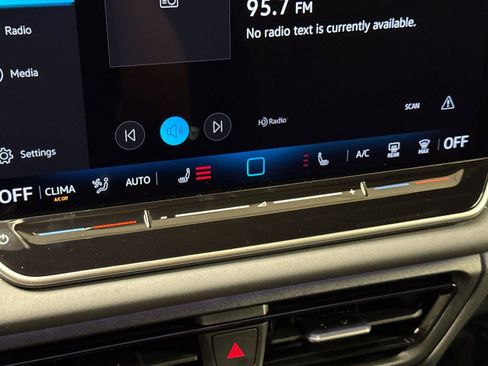 New 2026 Volkswagen Tiguan SE R-Line AWD/4WD image 19