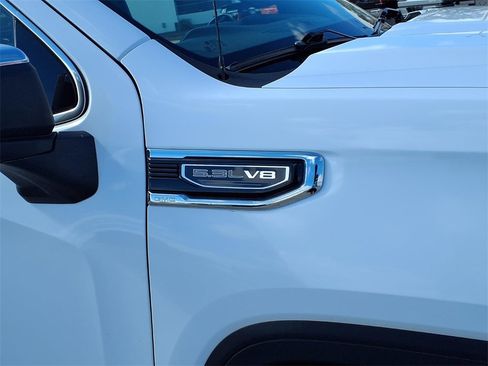 Used 2019 GMC Sierra 1500 SLT image 11