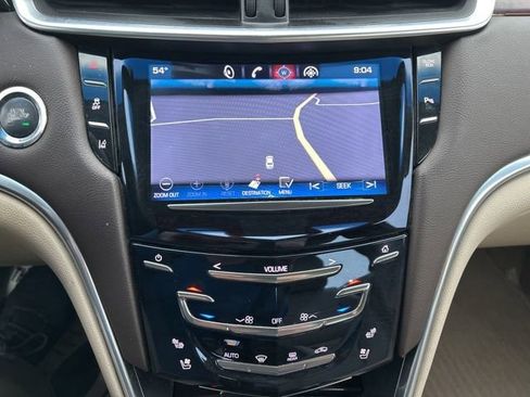 Used 2013 Cadillac XTS Luxury w/ Driver Awareness Package image 4