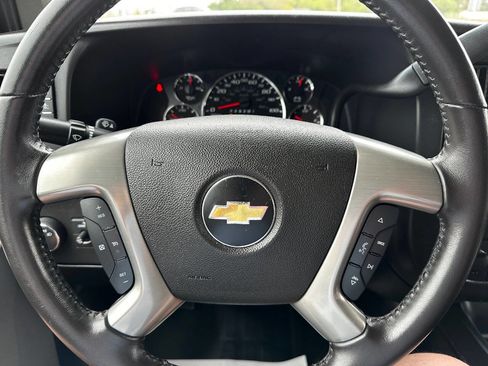 Used 2017 Chevrolet Express 2500 LS image 12