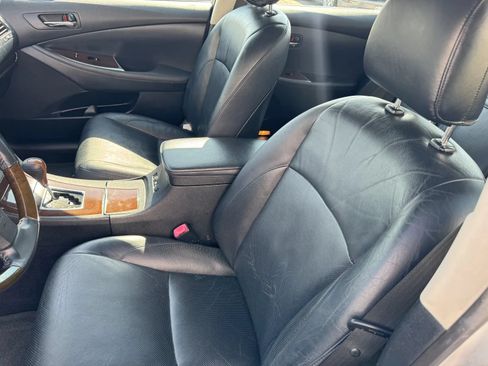 Used 2011 Lexus ES 350 FWD image 12