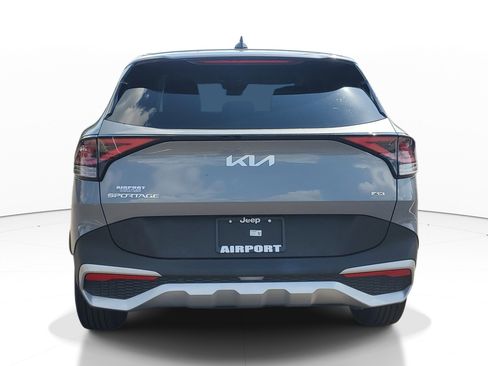 Used 2025 Kia Sportage LX AWD/4WD image 6