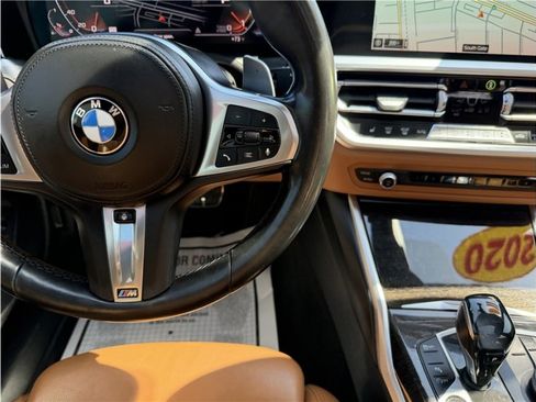 Used 2020 BMW 330i Sedan w/ M Sport Package RWD image 38