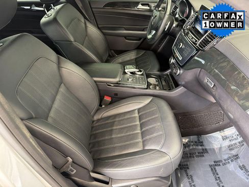 Used 2019 Mercedes-Benz GLS 450 4MATIC image 26