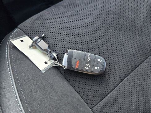 Used 2022 Dodge Challenger R/T Scat Pack w/ Plus Package image 20