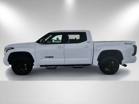 Used 2025 Toyota Tundra SR5 image 3
