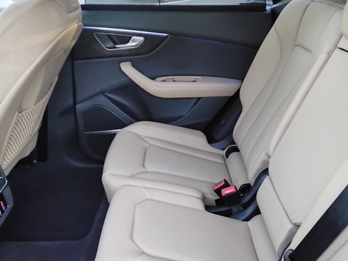 Certified 2025 Audi Q8 Premium Plus w/ Premium Plus Package image 20