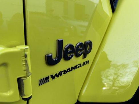 Used 2023 Jeep Wrangler Rubicon 392 w/ Xtreme Recon 35" Tire Package image 47