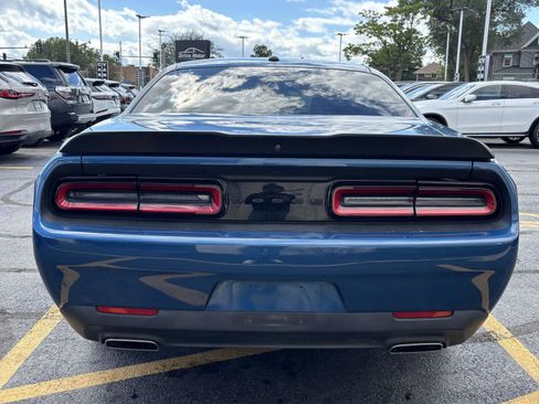 Used 2021 Dodge Challenger SXT w/ Blacktop Package image 12