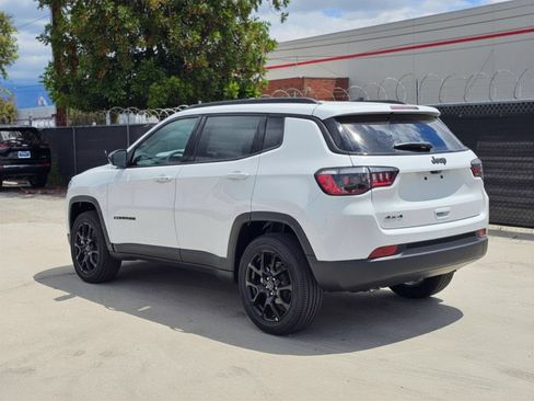 New 2026 Jeep Compass Latitude AWD/4WD image 5