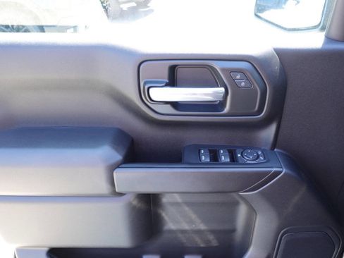 Used 2024 GMC Sierra 1500 Pro w/ Graphite Edition AWD/4WD image 14