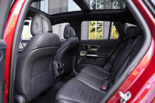 Used 2023 Mercedes-Benz GLC 300 w/ AMG Line image 34
