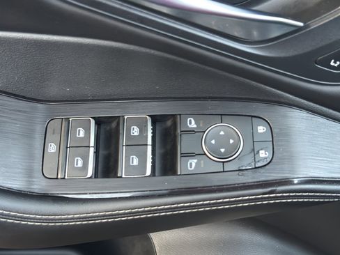 Certified 2023 Nissan Rogue SL w/ SL Premium Package image 17