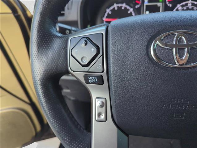 Used 2024 Toyota 4Runner SR5 Premium w/ Moonroof Package AWD/4WD image 17