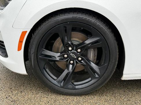 Used 2020 Chevrolet Camaro SS image 7