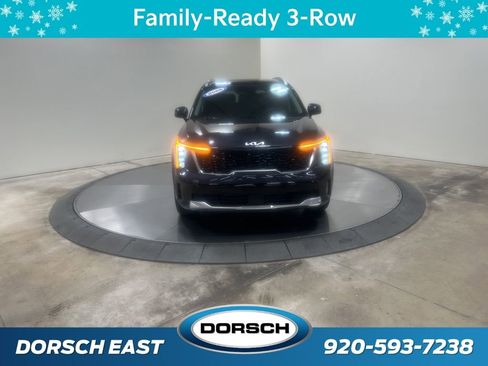 New 2026 Kia Sorento S w/ S Panoramic Sunroof Package image 2
