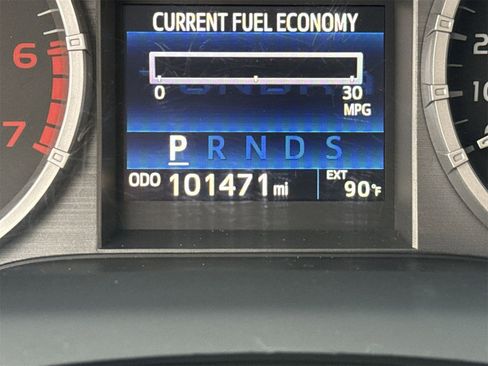 Used 2017 Toyota Tundra Limited image 21