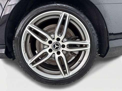 Used 2019 Mercedes-Benz E 450 4MATIC Sedan w/ Premium Package image 51