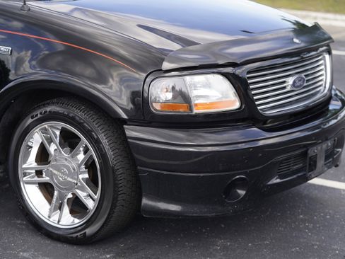 Used 2002 Ford F150 Harley-Davidson RWD image 41
