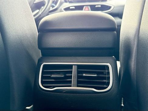 Used 2021 Hyundai Santa Fe SEL w/ Convenience Package image 26