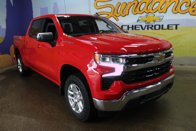 Certified 2023 Chevrolet Silverado 1500 LT AWD/4WD image 2