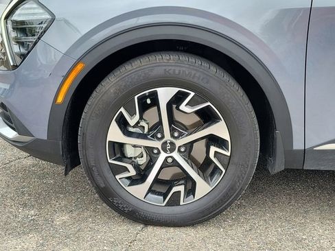 Used 2024 Kia Sportage EX FWD image 7