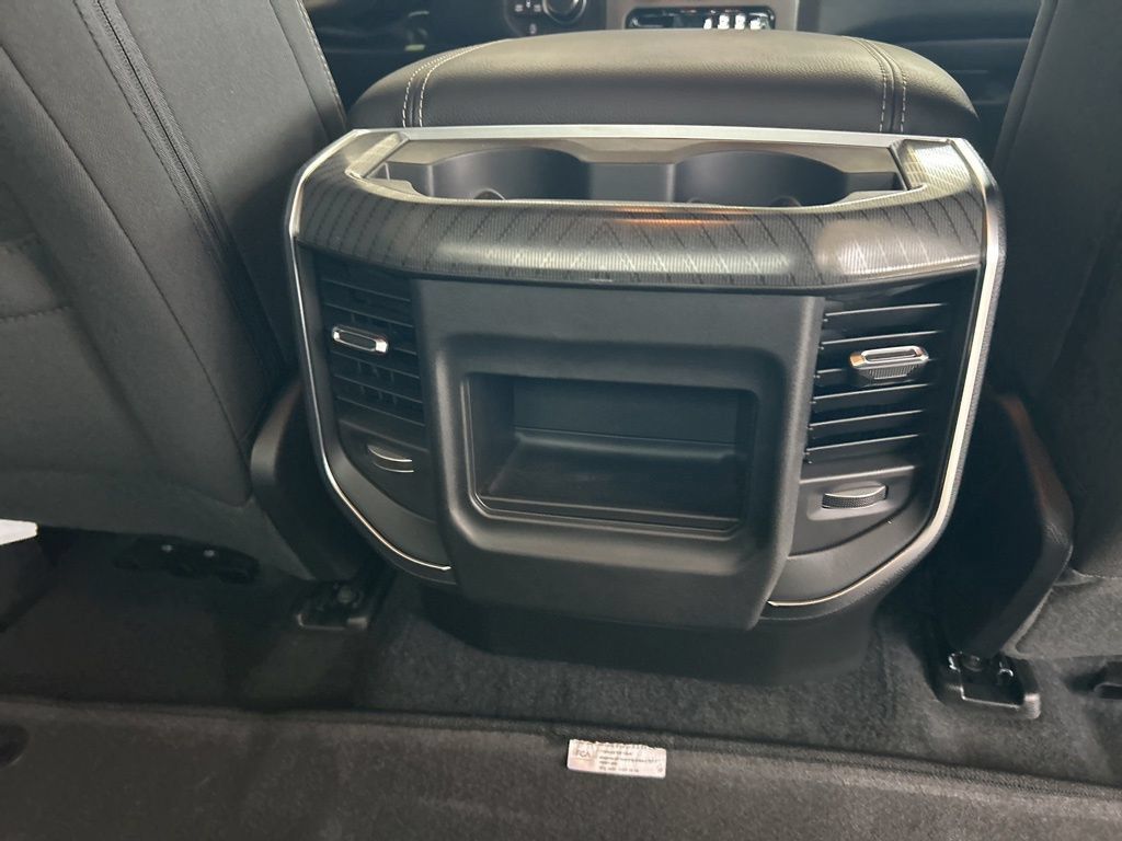 New 2025 RAM 1500 Tradesman AWD/4WD image 29
