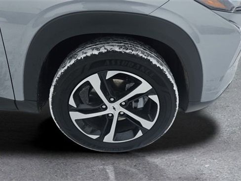 Used 2024 Chevrolet Trax RS w/ Driver Confidence Package image 18