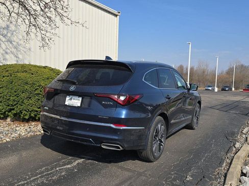 Used 2026 Acura MDX SH-AWD w/ Advance Package image 8