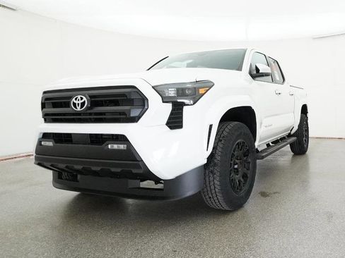 New 2026 Toyota Tacoma SR5 RWD image 19