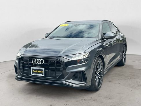 Used 2022 Audi Q8 Prestige AWD/4WD image 1