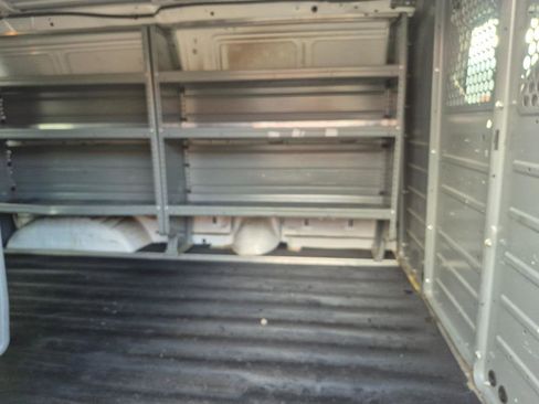 Used 2014 Ford E-250 and Econoline 250 Econoline w/ Power Group image 17