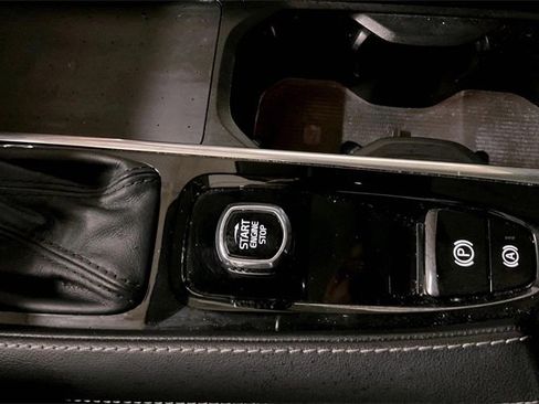 Certified 2022 Volvo XC90 T6 Inscription image 33