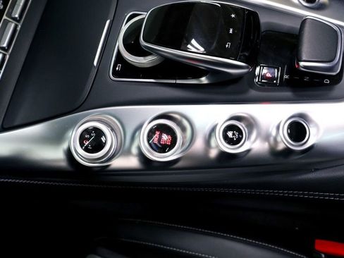 Used 2019 Mercedes-Benz AMG GT image 37